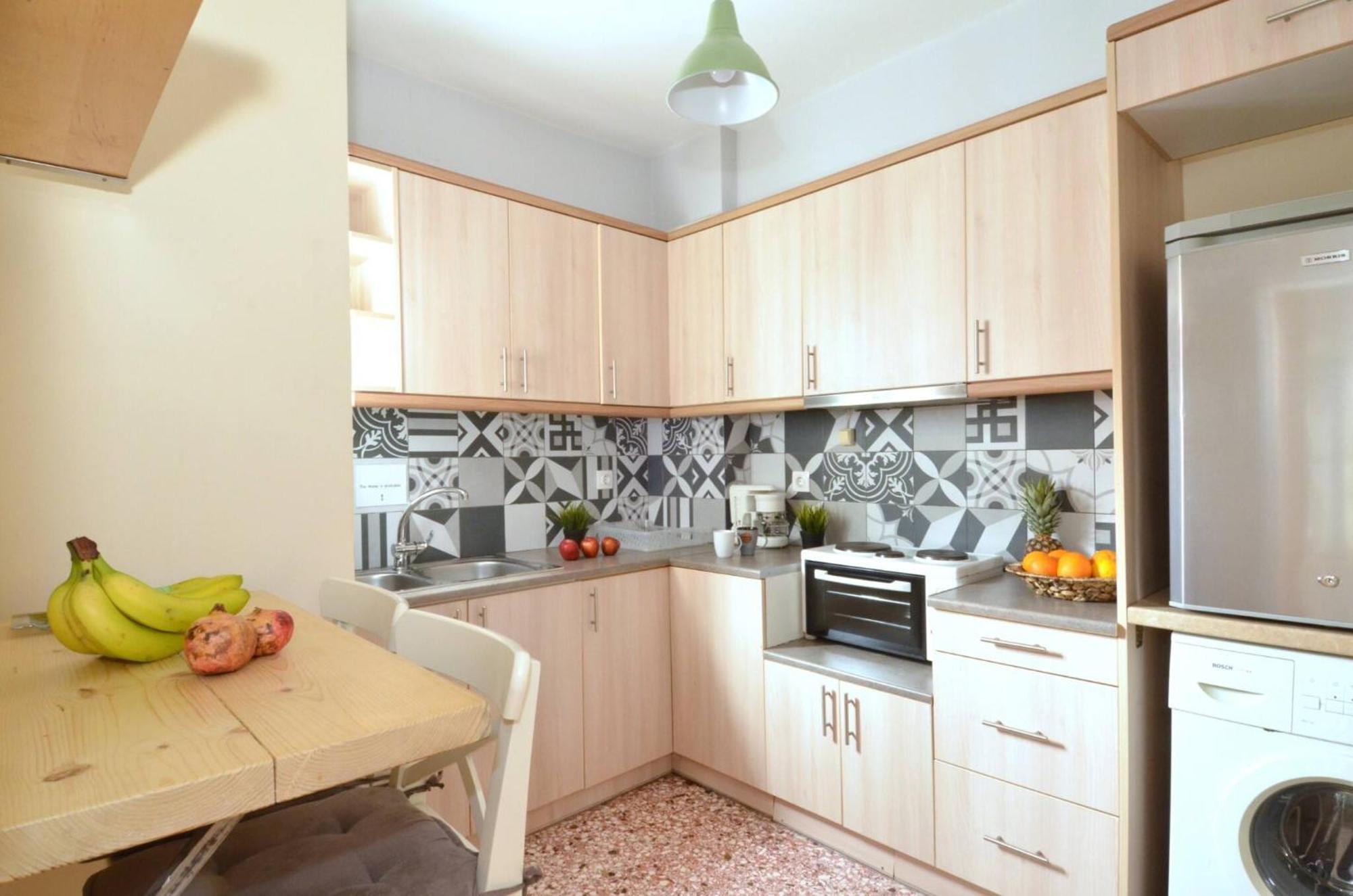 Exarchia, A Nice And Cozy Apartment Athen Eksteriør billede