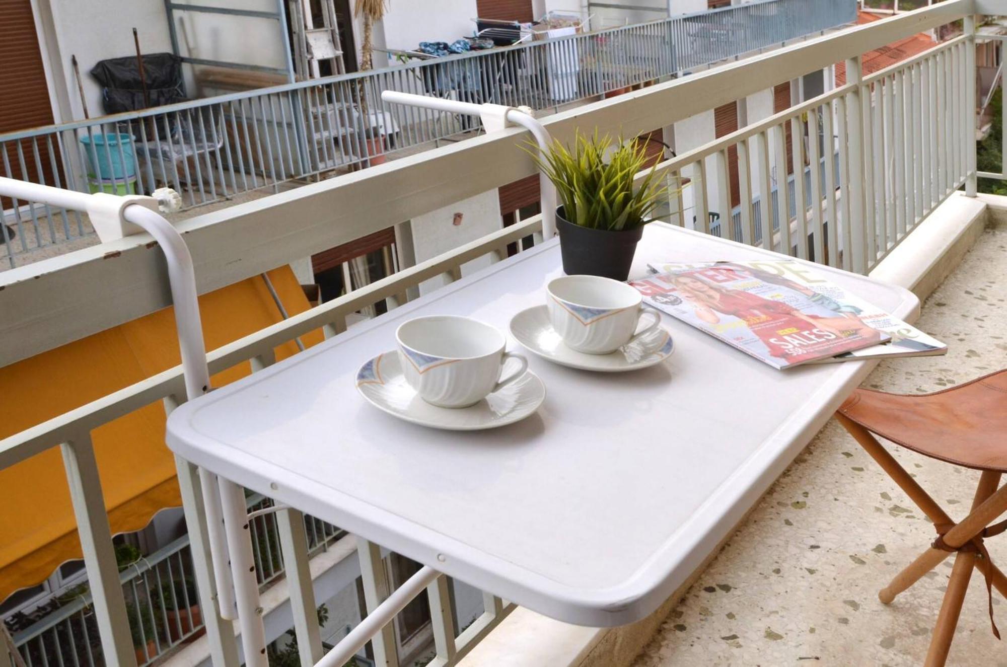Exarchia, A Nice And Cozy Apartment Athen Eksteriør billede